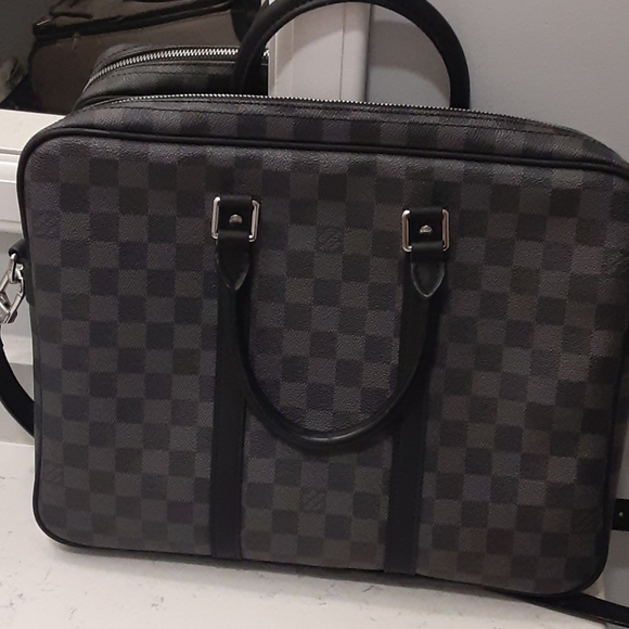Louis Vuitton Other - Bag